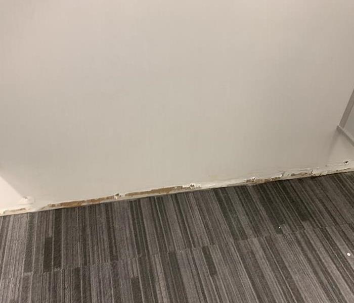 Dry out wall and floor